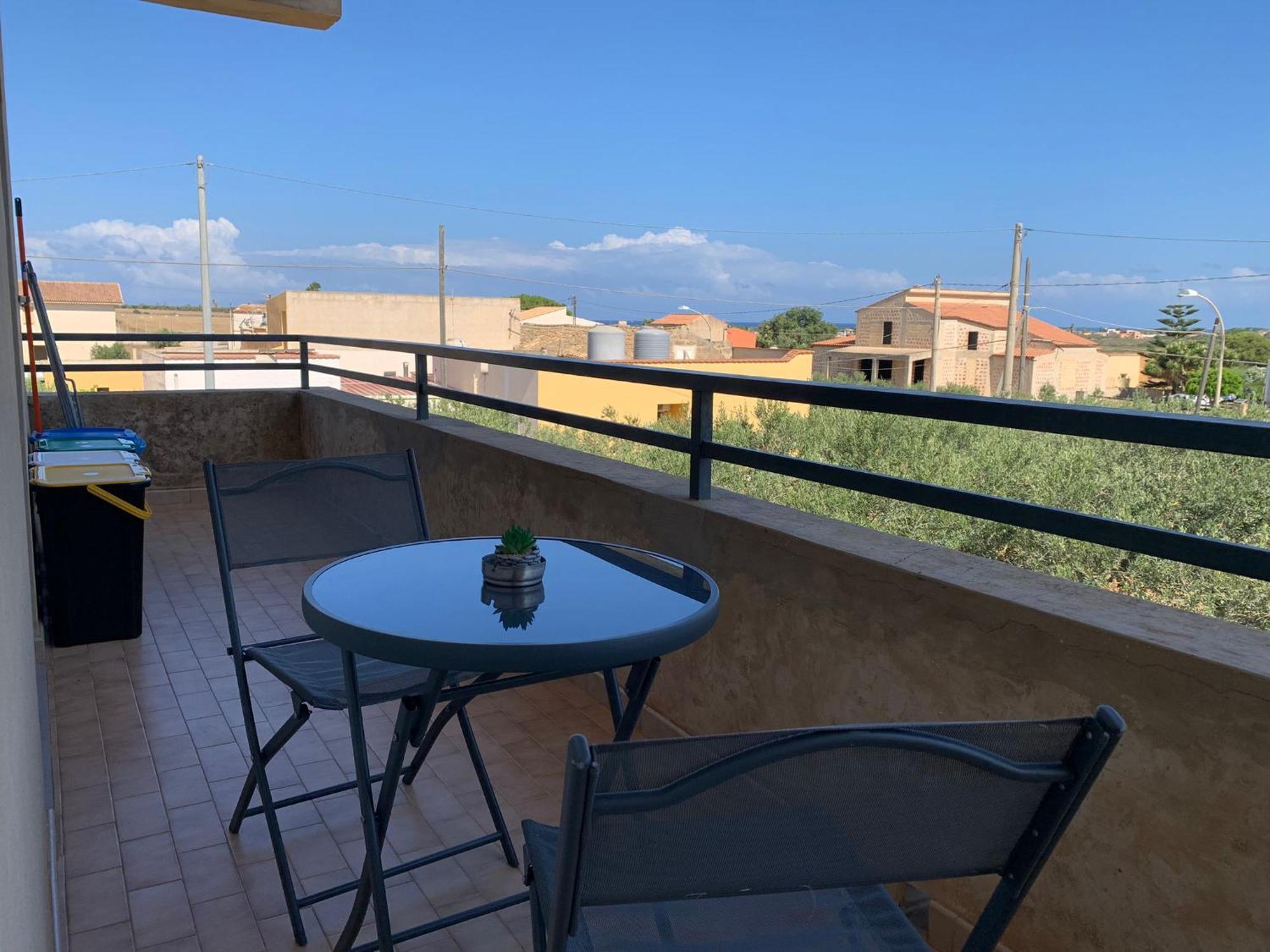 Casa Vacanza Torre Di Mezzo - Tramonto ماراوْسا المظهر الخارجي الصورة