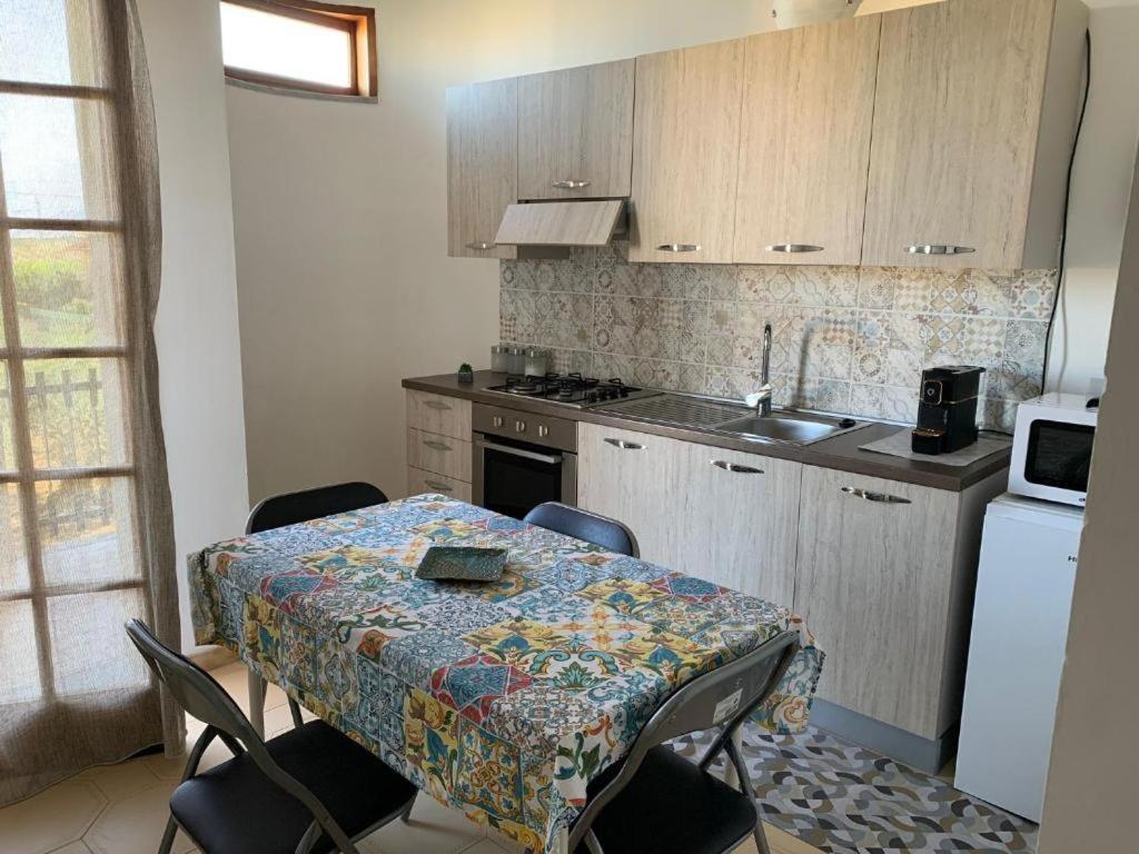 Casa Vacanza Torre Di Mezzo - Tramonto ماراوْسا المظهر الخارجي الصورة